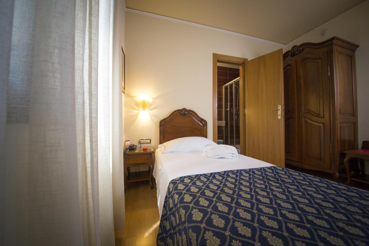 Hotel Spessotto Portogruaro Exterior foto